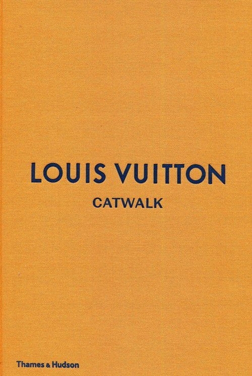 LOUIS-VUITTON-CATWALK-THE-COMPLETE-FASHION-COLLECT.jpeg